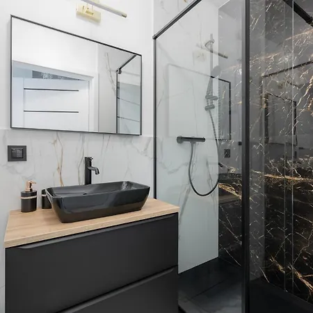 Appartement Vip - - Silverforest 69 *